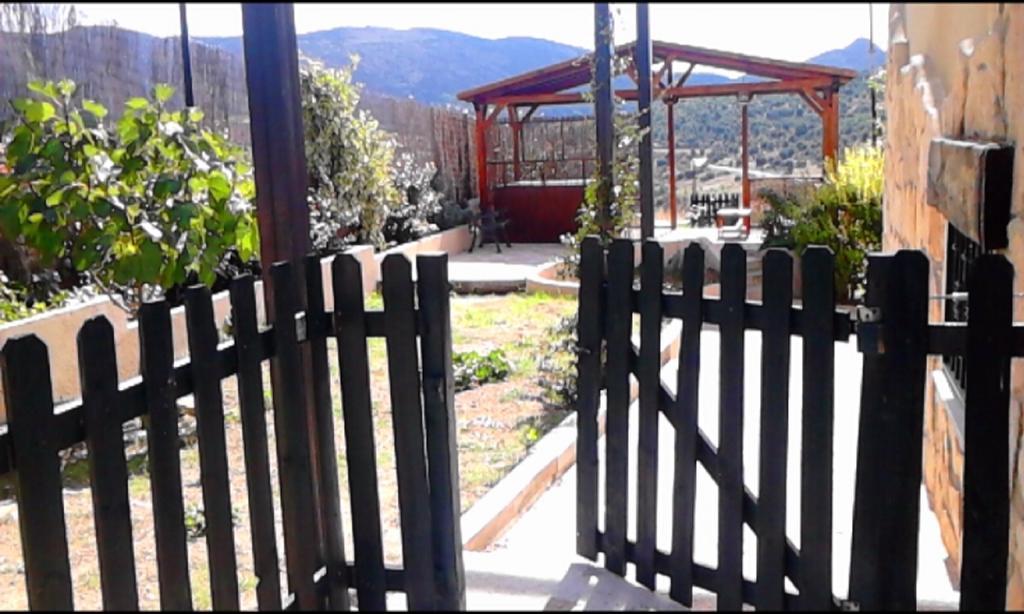 El Jardincillo Vendégház Robledo de Chavela Kültér fotó